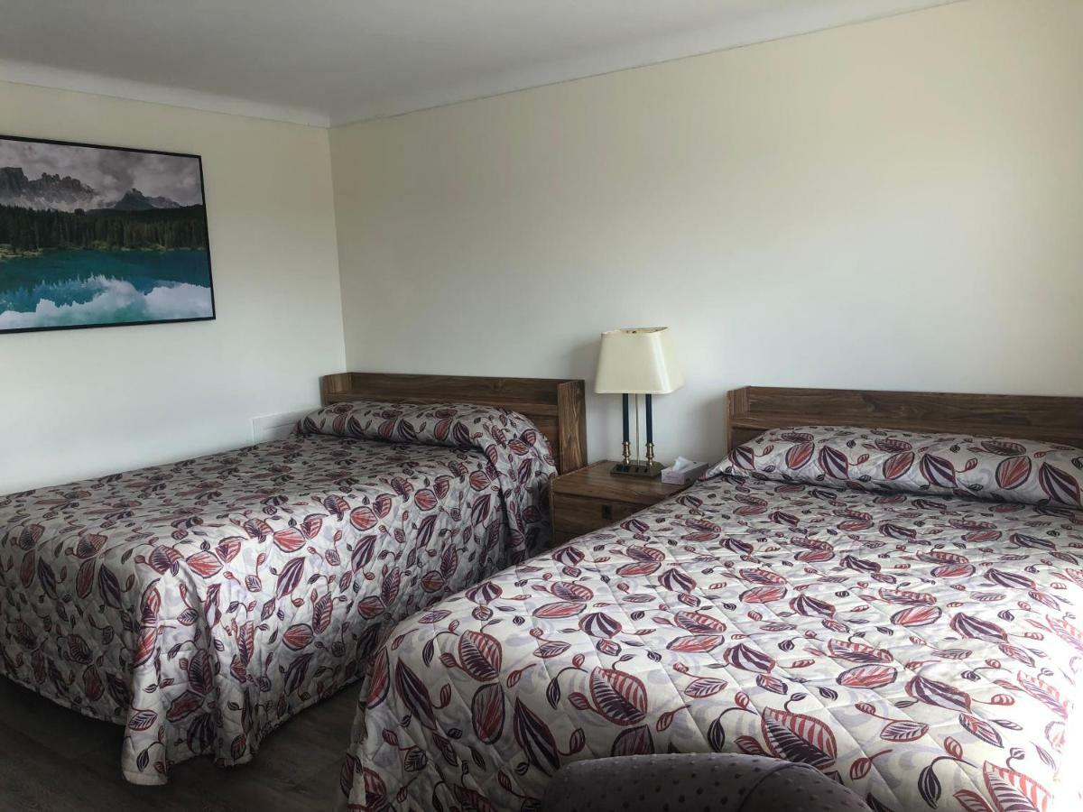 Century Motel Cornwall Eksteriør bilde