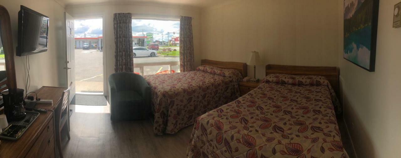 Century Motel Cornwall Eksteriør bilde